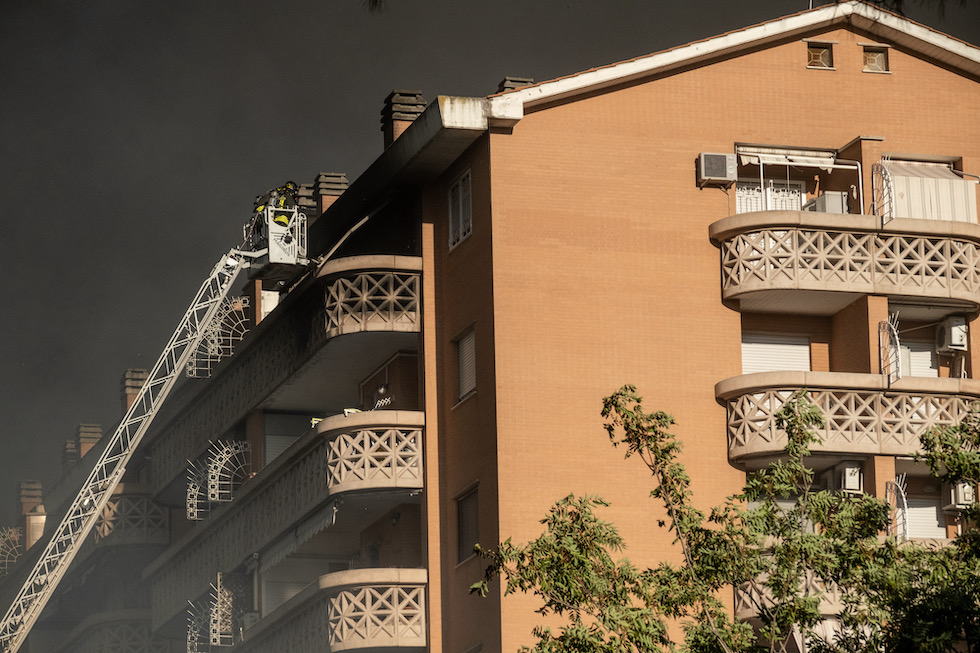 C Stato Un Grosso Incendio A Roma Il Post