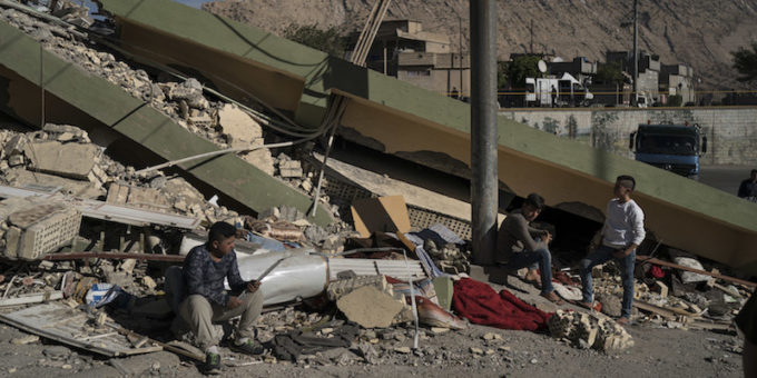 Oltre 400 Morti Per Il Terremoto Tra Iraq E Iran Il Post