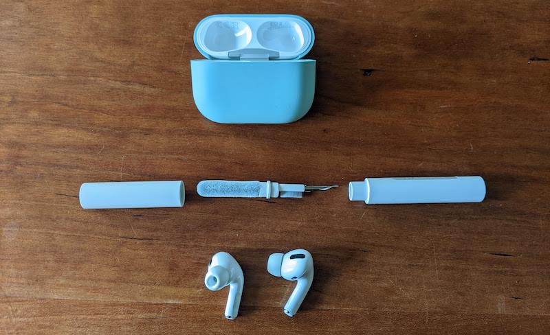 Kit di pulizia della tastiera 7 in 1 Pulitore per Airpods Penna per la  pulizia delle cuffie Pulizia dello schermo del laptop Kit di pulizia degli  auricolari Bluetooth – i migliori prodotti