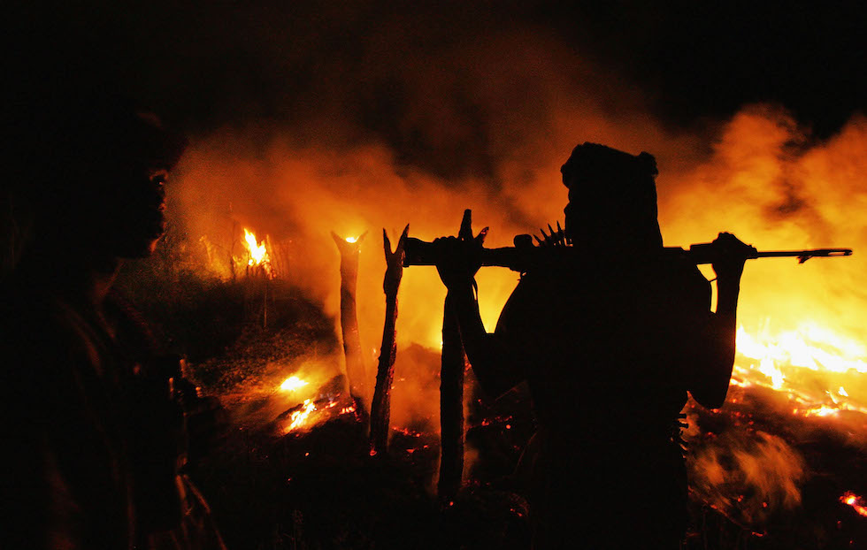 Un ribelle sudanese in Darfur nel 2005, durante la precedente guerra civile