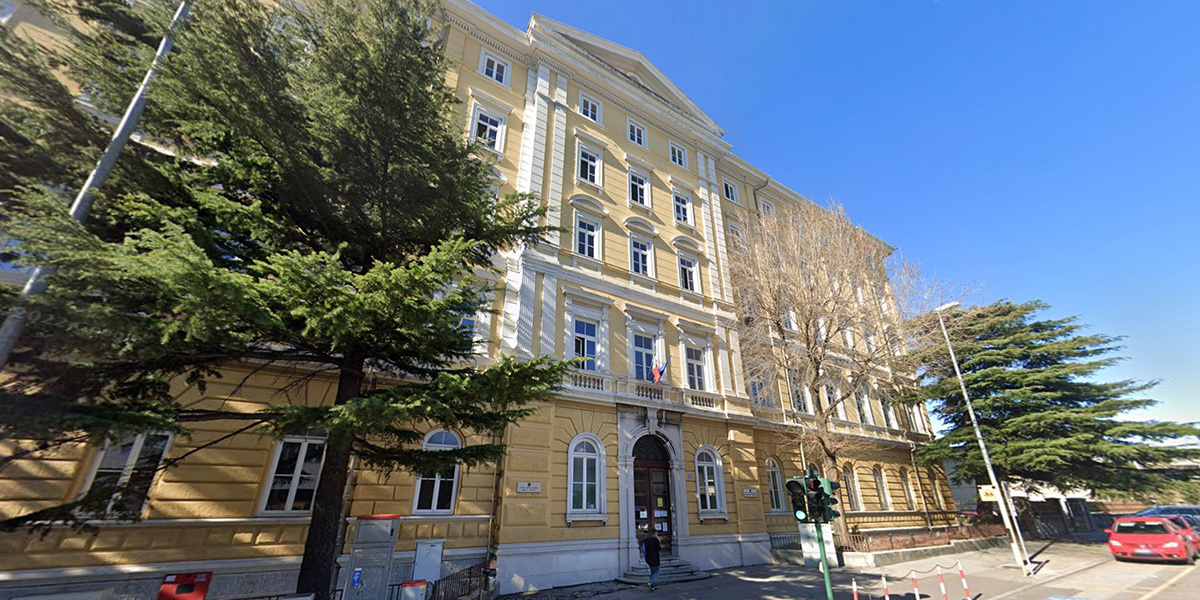 L'Istituto comprensivo Italo Svevo di Trieste (Google Street View)