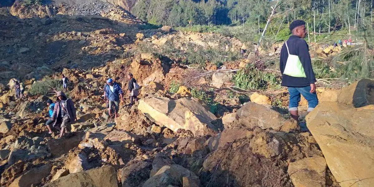 Kaokalam, uno dei villaggi colpiti dalla frana che giovedì ha colpito la regione di Enga, in Papua Nuova Guinea (EPA/Ninga Role via Ansa)