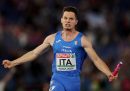 Filippo Tortu festeggia la vittoria dell’Italia nella staffetta 4x100 agli Europei di atletica conclusi a Roma mercoledì sera. La squadra italiana composta da Matteo Melluzzo, Marcell Jacobs, Lorenzo Patta e appunto Tortu è arrivata prima nella finale allo Stadio Olimpico con un tempo di 37 secondi e 82 centesimi, davanti alle squadre dei Paesi Bassi e della Germania.