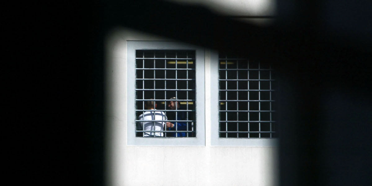 Le finestre del carcere di Bollate (ANSA /CARLO FERRARO /DEF)