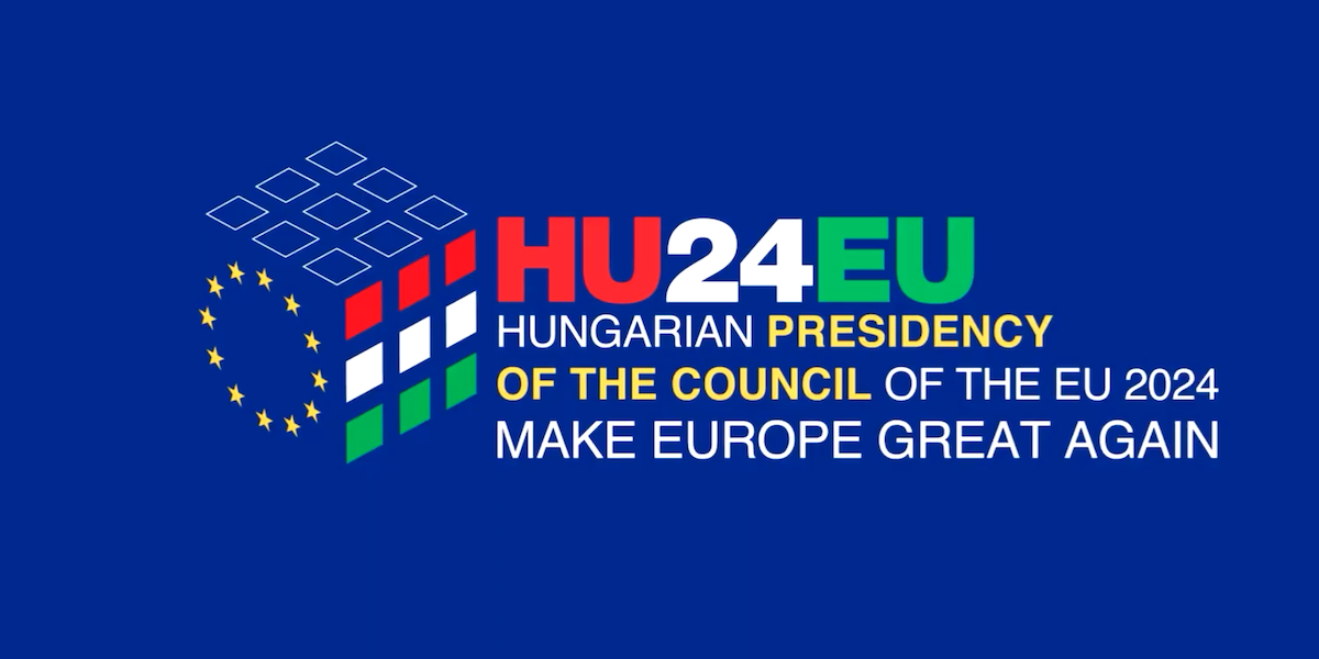 Il logo e lo slogan dell'Ungheria