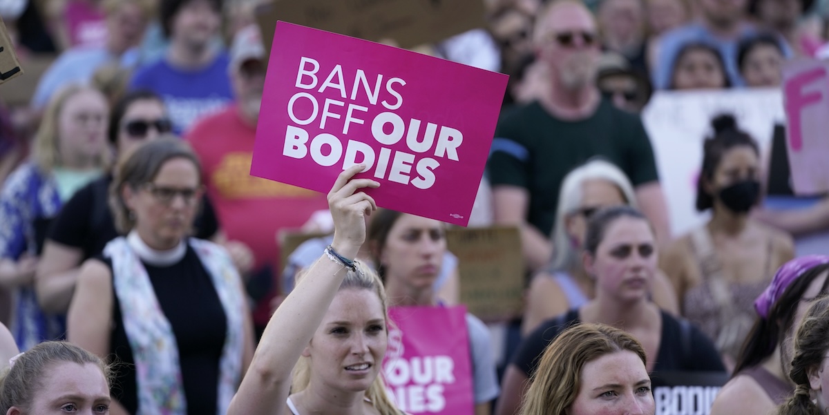 Una manifestazione a favore del diritto all'aborto negli Stati Uniti