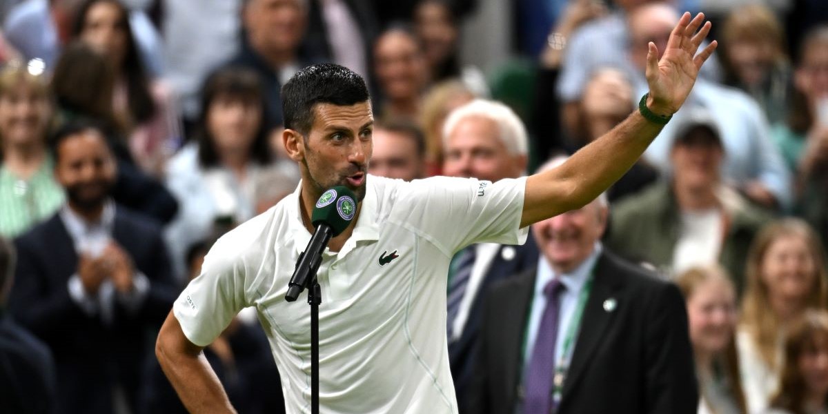 Novak Djokovic, 37 anni, è il tennista che ha vinto più tornei del Grande Slam: 24 (Mike Hewitt/Getty Images)