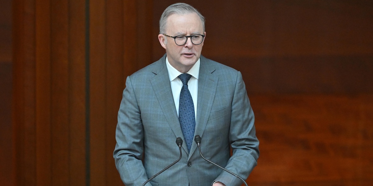 Il primo ministro australiano Anthony Albanese in parlamento a Canberra