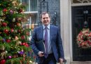 Robert Jenrick dopo una riunione del governo al numero 10 di Downing Street, la residenza del primo ministro britannico, nel dicembre 2023