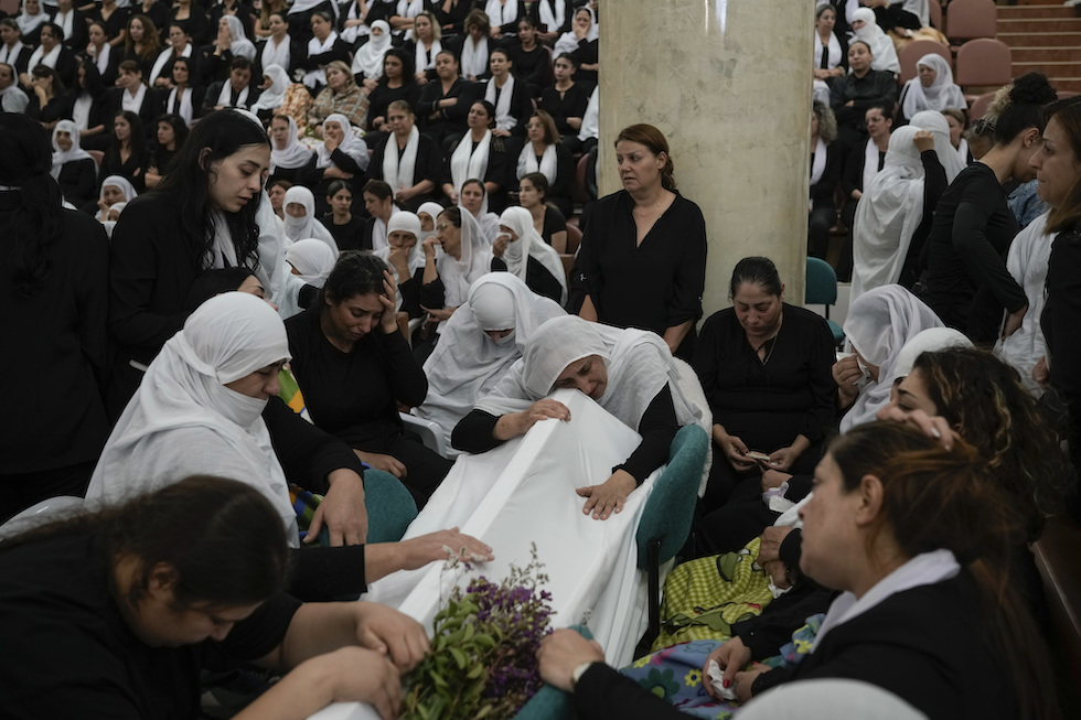 Il funerale dei bambini e ragazzini uccisi a Majdal Shams