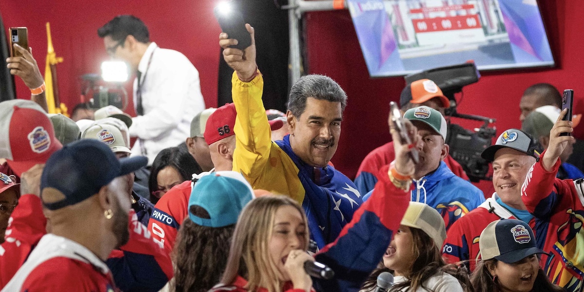 I festeggiamenti di Nicolás Maduro alla diffusione dei risultati parziali a Caracas il 29 luglio