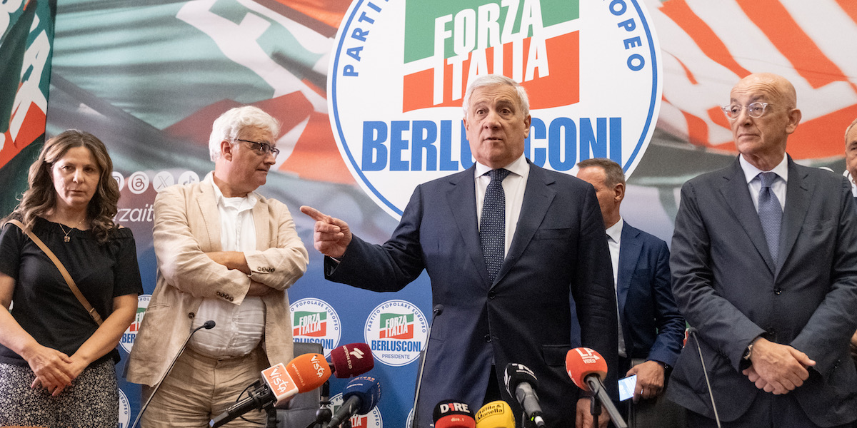 Antonio Tajani presenta l'iniziativa "Estate in carcere" insieme al segretario del Partito Radicale Maurizio Turco e ad alcuni parlamentari di Forza Italia, il 29 luglio 2024 (Photo by Mauro Scrobogna/LaPresse)