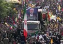 La folla durante i funerali di Ismail Haniyeh a Teheran