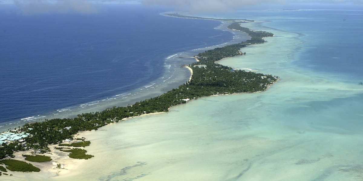 Il Kiribati visto dall'alto