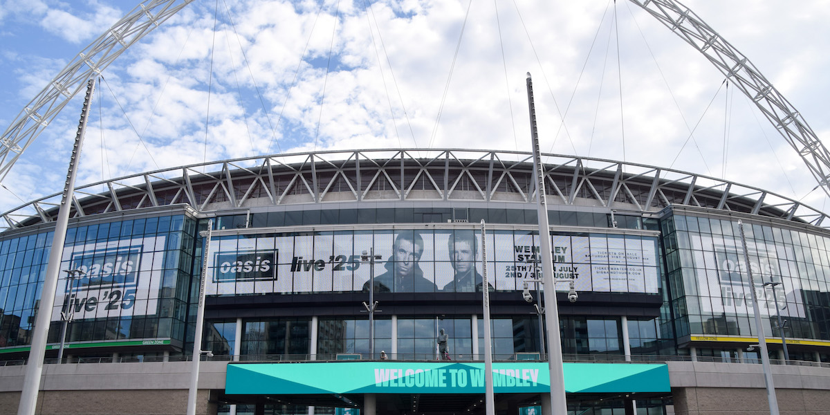 Lo stadio di Wembley a Londra, dove si terranno alcuni dei concerti degli Oasis nell'estate del 2025. (Vuk Valcic/SOPA Images via ZUMA Press Wire)