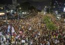 Le proteste a Tel Aviv di ieri, 31 agosto 2024 (AP Photo/Ohad Zwigenberg)