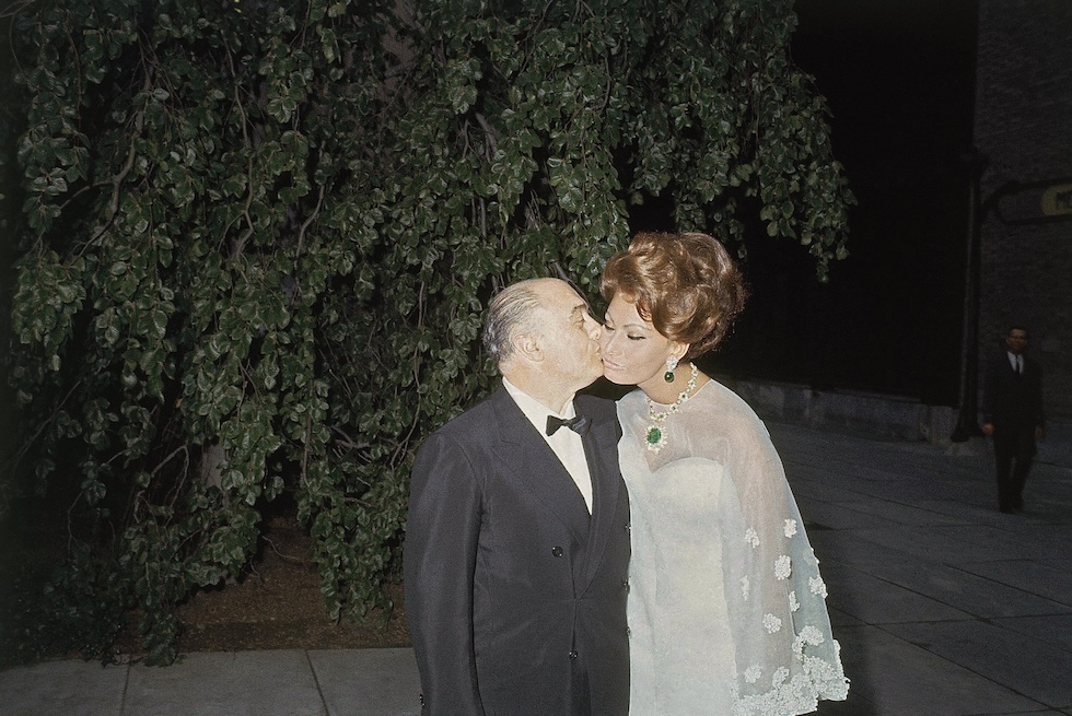 Una foto di Sophia Loren e Carlo Ponti al Modern Museum of Art di New York(AP Photo)