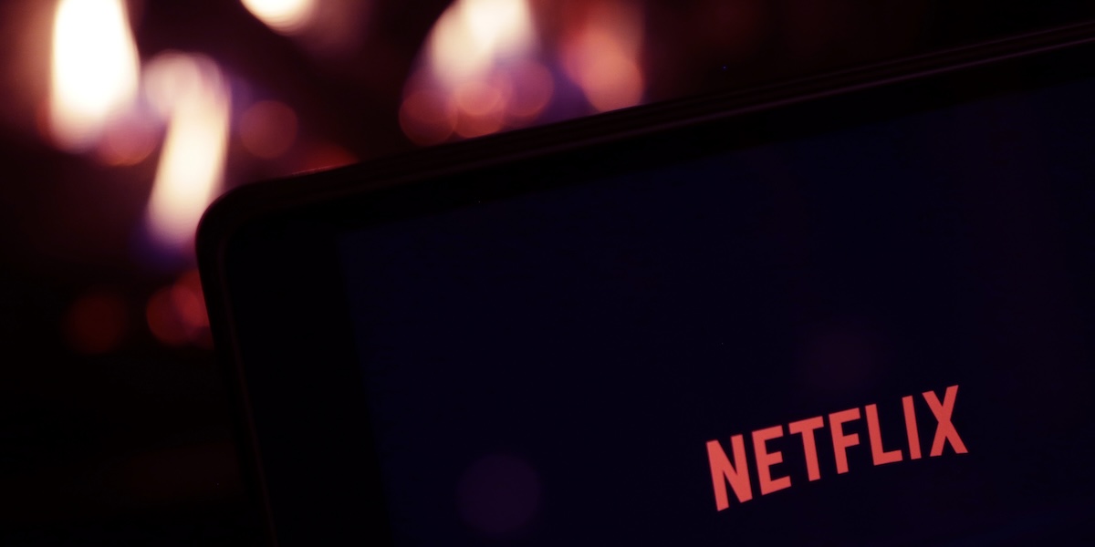 Il logo di Netflix su un tablet