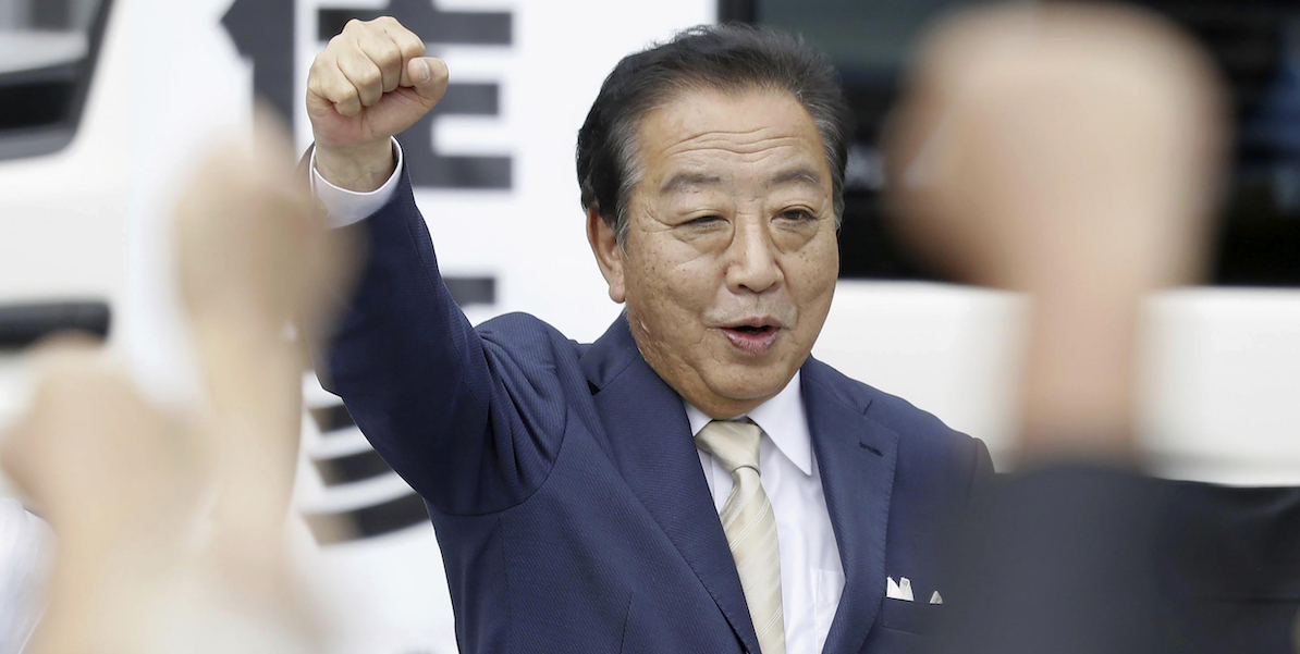 Il leader del principale partito di opposizione giapponese Yoshihiko Noda, a Fukuoka (Kyodo News via AP)