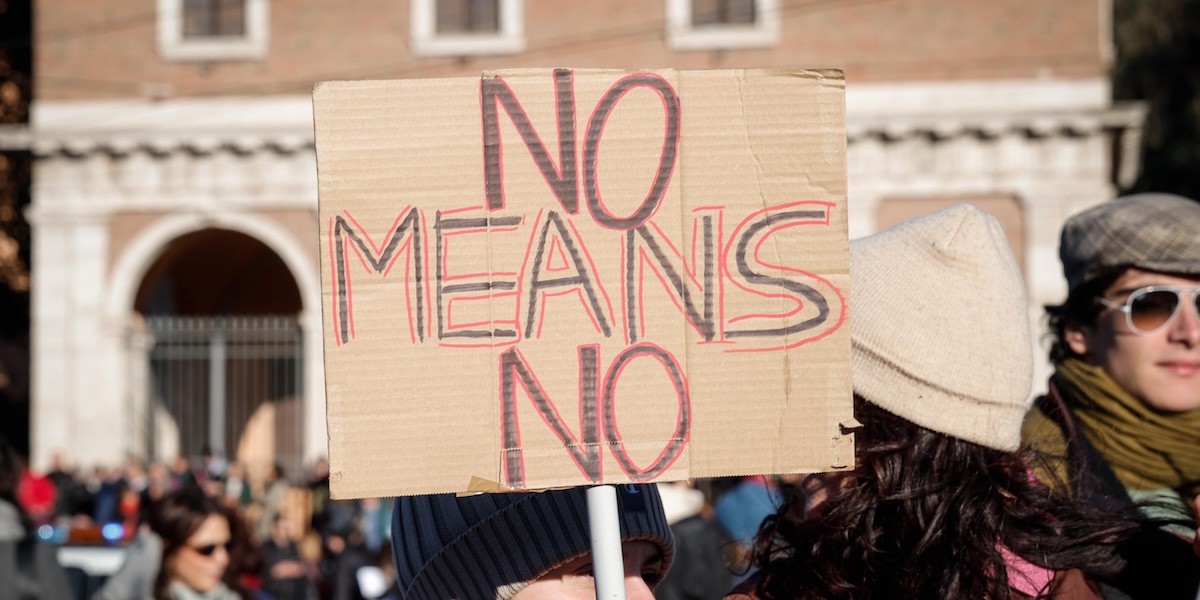 Una manifestazione contro la violenza di genere a Roma, 25 novembre 2023 (Giuseppe Lami/Ansa)