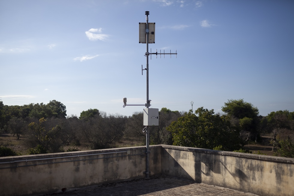 Una centralina meteo installata a Lecce, in Puglia