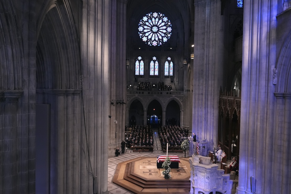 Una vista sulla cattedrale durante la cerimonia(AP Photo/Jacquelyn Martin)